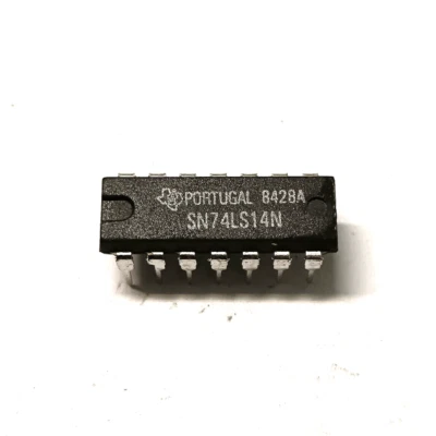 TEXAS INSTRUMENTS 3x SN74LS14N TEXAS CIRCUITO INTEGRATO N.3 PEZZI