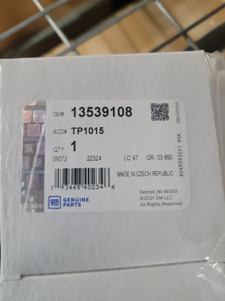10 New OEM Genuine Chevy GMC ACDelco Pro Fuel Filter Kit Gaskets TP1015 23304096 - Image 1 of 1