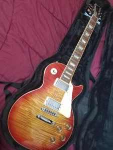 Gibson HP 2016 Les Paul Standard Sunburst 2016 Electric Guitar with Hard case - Picture 1 of 15