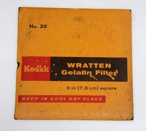 Kodak #30 HELLROT 3 Zoll/7,6 cm quadratisch ratten Gelatinefilter Vintage Zubehör - Bild 1 von 1