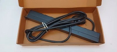 APC AP9564 - PDU negra 20A 10 enchufes (Nema 5-20R) con enchufe de bloqueo (Nema L5-20) Foto 1 de 4