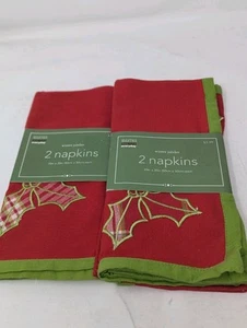 3er Set NEU 2006 Martha Stewart Winter Jubiläum Stoffservietten rot/grün mit Stechpalme - Bild 1 von 7