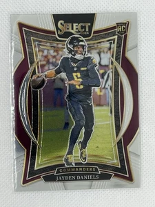 Jayden Daniels -2024 Panini Select Rookie Concourse LvL (RC) #26 Commanders 🔥 - Picture 1 of 2