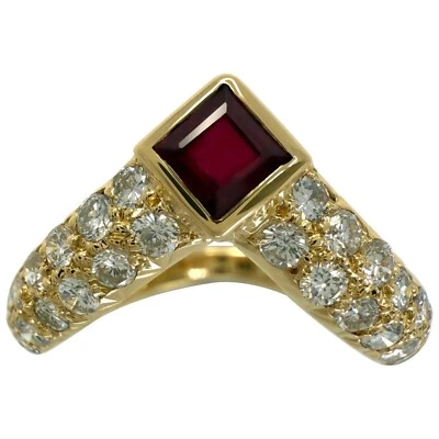 Anillo apilable vintage raro Van Cleef & Arpels rubí y diamantes de oro amarillo de 18 k Foto 1 de 4