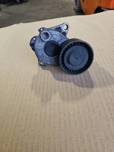 mercedes sprinter 2.1cdi Alternator auxiliary belt tensioner & Pulley 651 10-18 - Picture 1 of 5