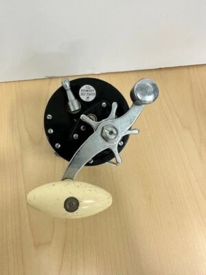 Vintage Ocean City 112D True Temper Fishing Reel - Image 1 of 4