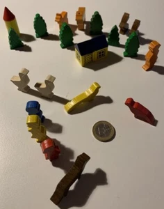 Forsthaus von LORENZ - Spielwelt Holz Tiere Figuren Bauernhof Holzeisenbahn #50 - Bild 1 von 5