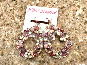 PENDIENTES COLGANTES MARIPOSA OVALADOS DAYDREAM NUEVOS CON ETIQUETAS BETSEY JOHNSON - Imagen 1 de 8