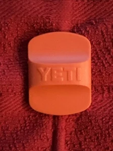 Yeti Rambler MagSlider Imán Edición Limitada Cangrejo Rey Naranja Oscuro - Imagen 1 de 6