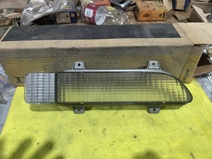 NOS 5965176 1972 Buick RH Park Lamp Lens - Picture 1 of 3