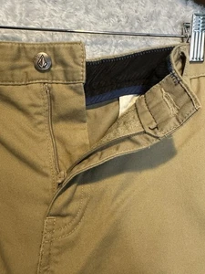 Volcom Corpo Class Chino Pants Men 34X29 Beige Khaki Flat Front Grunge - Picture 1 of 7