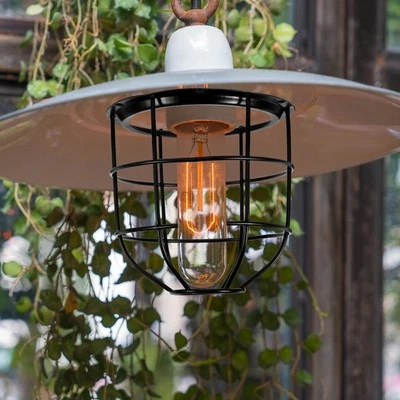  Jaula de bombilla de 2 piezas: pantalla de seguridad de alambre para iluminación de taller anti-impacto Foto 1 de 4