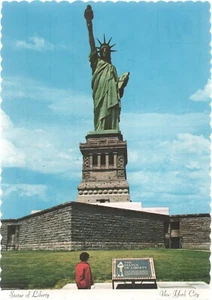 Postcard - Statue of Liberty, New York City, New York, USA Unused Vintage - Picture 1 of 1