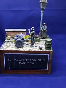 1:35 Diorama Germania 2ww montato e dipinto - Foto 1 di 7