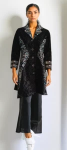 Abrigo largo de terciopelo de lujo para mujer - Ropa exterior adornada y elegante - Imagen 1 de 8