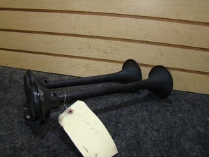 USED RV GROVER BLACK 15" TWIN AIR HORNS - Picture 1 of 9