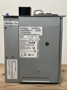 IBM LTO 8-H Ultrium 3580 2 port SAS Channel Tape Drive -01PL545 * ERROR CODE 5 * - Afbeelding 1 van 6