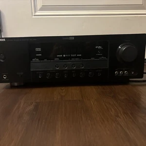 Yamaha RX-V463 5.1-Channel Natural Sound AV Receiver - No Remote - Picture 1 of 16