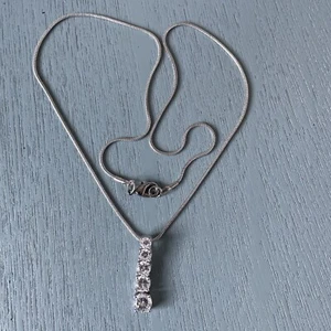 Collar de plata esterlina con colgante de lágrima de cinco circonitas broche de garra de 18 pulgadas 925 - Imagen 1 de 12