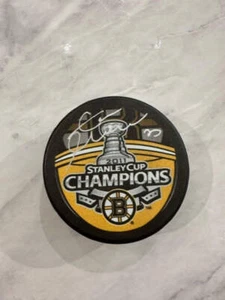Zdeno Chara Boston Bruins Autographed 2011 Stanley Cup Champions Puck JSA PSA - Picture 1 of 1