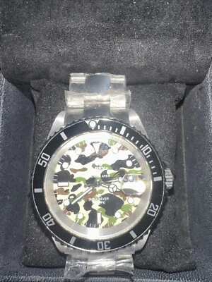 Reloj BapeX Bisel Negro Bape Camuflaje Foto 1 de 2