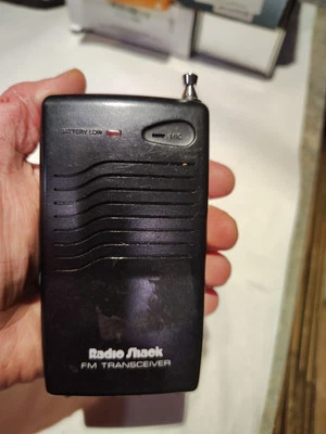 RADIO SHACK 49MHz FM walkie-talkie TRC-509 transceptor de mano Foto 1 de 3