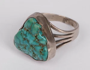 Vintage Handcrafted Southwestern Sterling Silver Turquoise Ring Size 10 - Picture 1 of 8