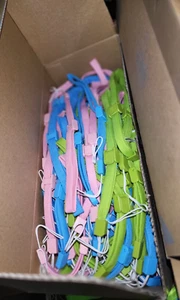 150 NEUE offizielle Original Zubehör Hersteller Nintendo Wii Remote Handschlaufen 50 PINK/50 BLAU/50 GRÜN - Bild 1 von 1