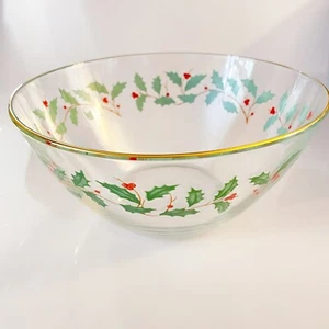 Vintag Arcoroc France Glass Holiday 9" Serving Bowl Christmas Holly Holiday - Picture 1 of 5