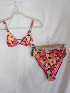 wild fable 2-teiliger Bikini rosa gelb schwarz geblümt Größe XXS 00 Neu mit Etikett - Bild 1 von 8