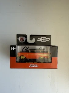 M2 Machines Gold Chase Gt=round Pounders 1957 Chevrolet Nomad 1:64 Diecast 1/750 - Picture 1 of 5