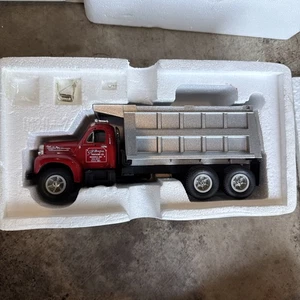 1996 First Gear 1960 Model B-61 Mack Dump Truck S.B Morabito Trucking - Picture 1 of 7