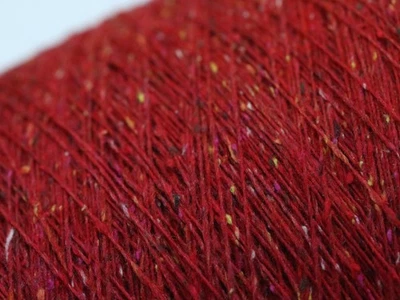 K03 (60€/kg) 250g RAINBOW KONFEKT SEIDE / SCHURWOLLE ORIENTROT (15) Zwirn Noppen - Bild 1 von 3