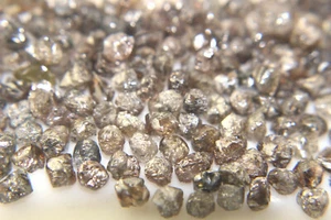 Lote de 2,01 quilates de diamantes ásperos de color marrón natural elegante de 2,70-3,20 mm - Imagen 1 de 12
