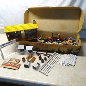 Vintage Marx Roy Rogers Rodeo Ranch Play Set + Box, Assorted Accessories Western - Picture 1 of 17