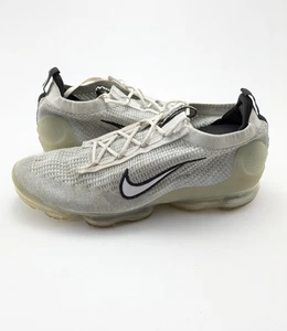 Scarpe da corsa uomo Nike Air VaporMax 2021 Flyknit bianco nero DH4084-100 taglia 15 - Foto 1 di 7