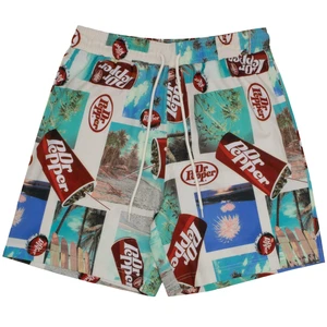 Dr Pepper Badehose Shorts 3XL All Over Print Dosen Strandszene 3 Taschen XXXL - Bild 1 von 6