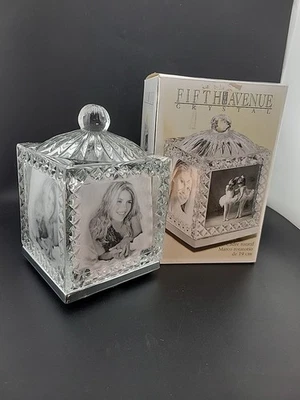 FIFTH AVENUE NY Glass CRYSTAL Revolving 7½"x5" Cube~PICTURE FRAME 3½"x4" Photos - Image 1 of 4