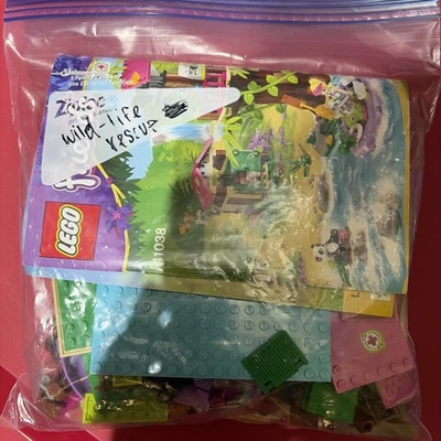 41038 LEGO Completo Amigos Andrea Jungle Falls Base de Rescate Animal Hospital Foto 1 de 2