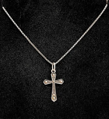 Collana con ciondolo pendete a forma di croce in argento 925 e marcasite vintage - Immagine 1 di 4