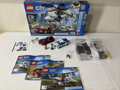 LEGO CITY: High-speed Chase (60138) Incomplete Set w/ Manual All minifigs & Box - Image 1 of 4
