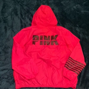 Pink Jacket Women's Med-Large Windbreaker Pink Black Graphic Print 1/2 Zip - Picture 1 of 12