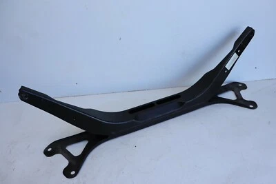 Soporte travesaño suspensión trasera Porsche Boxster 981 2013 98133107104 J142 Foto 1 de 4