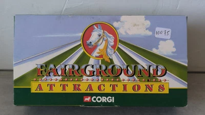 CORGI CC20303 GARRETT SHOWMANS TRACTOR - Photo 1/4