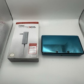 Nintendo 3DS Aqua Blue Handheld Handheld Console System CTR-001 Tested w Charger