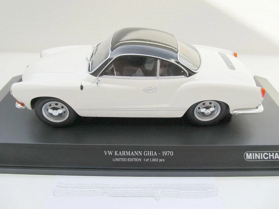Volkswagen VW Karmann Ghia 1:18 Minichamps 1970 Blanco-Negro 155054021 - Imagen 1 de 4