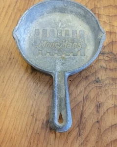 "Sartén de cenicero de aluminio fundido Moor-Mans 6" - Imagen 1 de 5