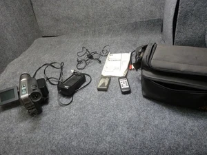 JVC GR-SXM520U Super VGS Camcorder w/ Charger - Picture 1 of 4