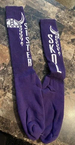 MINNESOTA VIKINGS SKOAL SISTER SOCKS! Cover