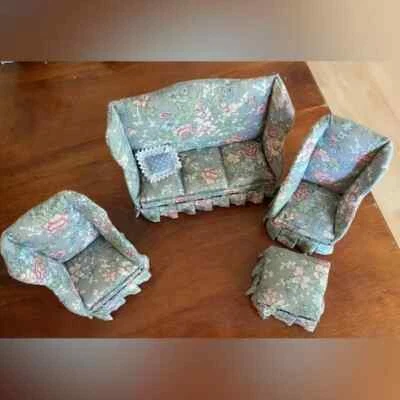 1:12 Living / Sitting Room Floral Miniature Vintage Dollhouse Furniture Set - Image 1 of 4
